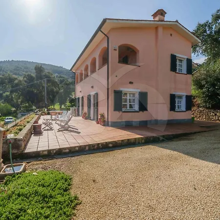 Βίλα Elegante Perelle - Goelba