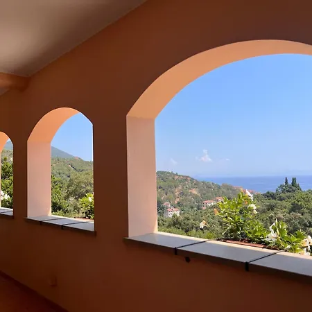 Elegante Perelle - Goelba Rio Marina